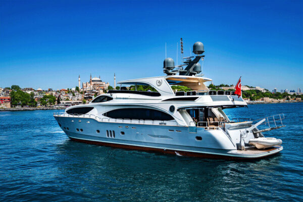 32 meters 55 person Motor Yacht Istanbul - 3 32 meters 55 person Motor Yacht Istanbul